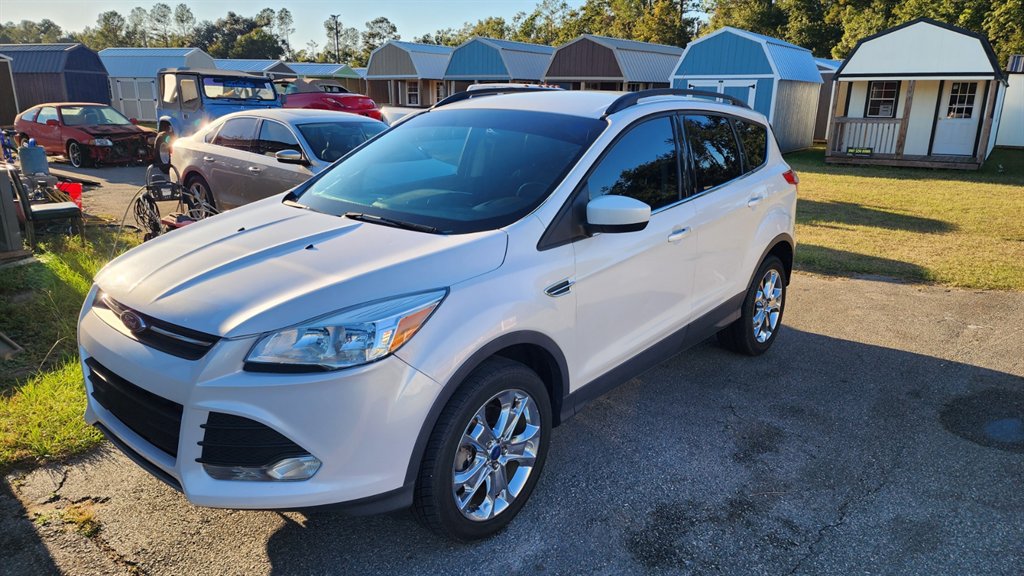 2016 Ford Escape SE's photo